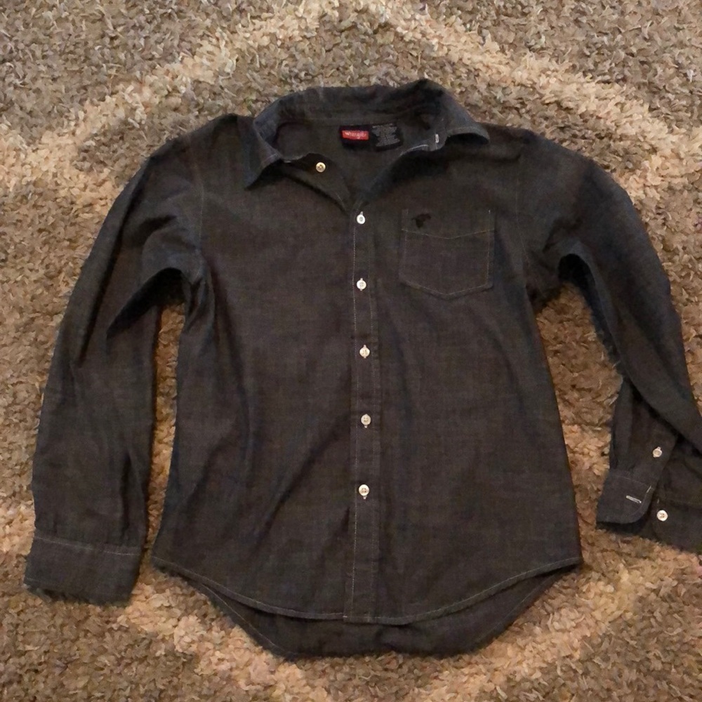 Boy’s shirt